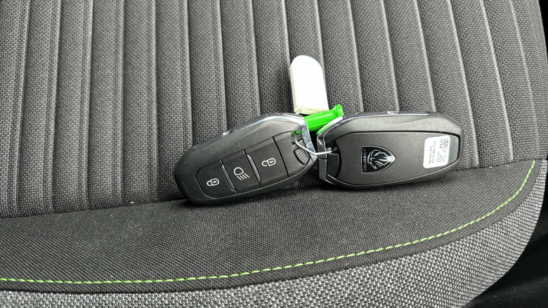 Peugeot 208 1.2 PureTech 100 Active 5dr Petrol Hatchback